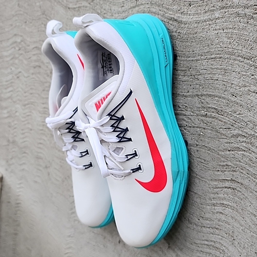 Nike Women's Golf Spikes